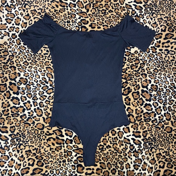 SJL Apparel Off Shoulder Bodysuit - Picture 2 of 3